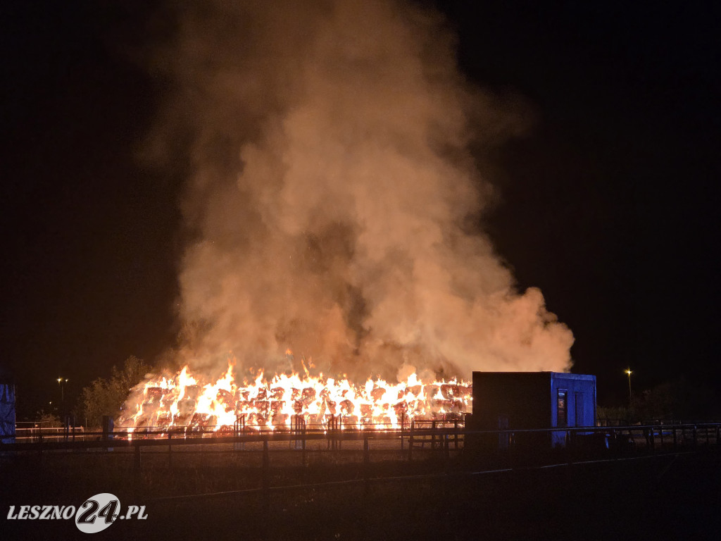 Nocny pożar w Lesznie