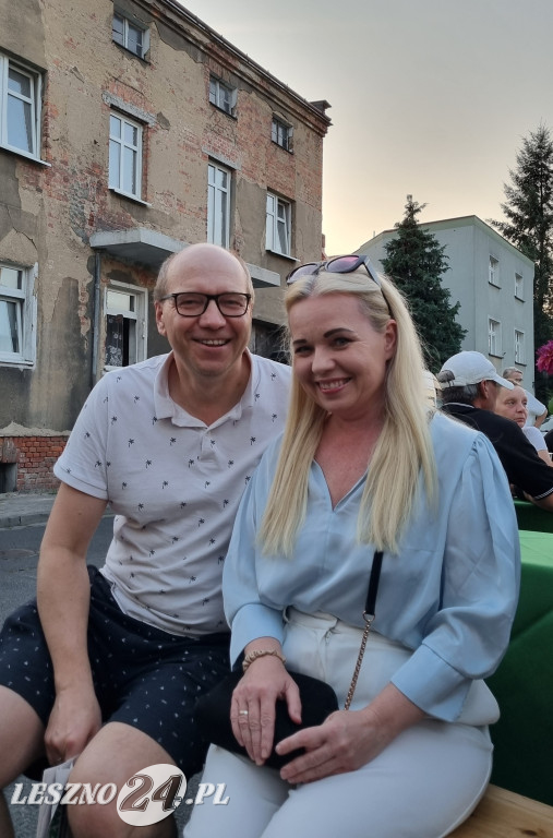 Letnie popołudnie za dawną synagogą