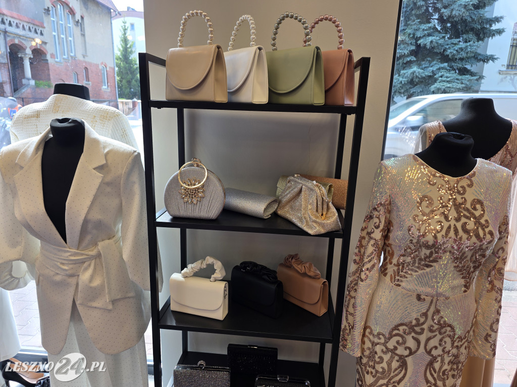Rok salonu sukienek AM Style w Lesznie