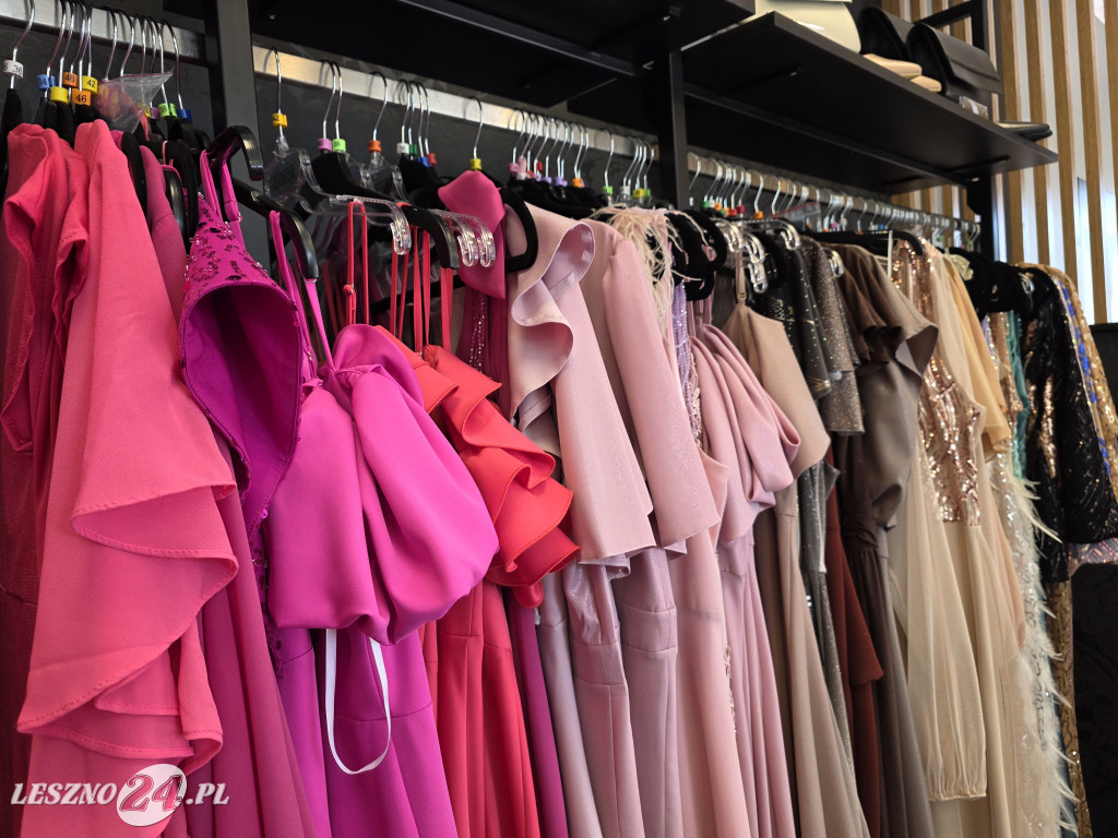 Rok salonu sukienek AM Style w Lesznie