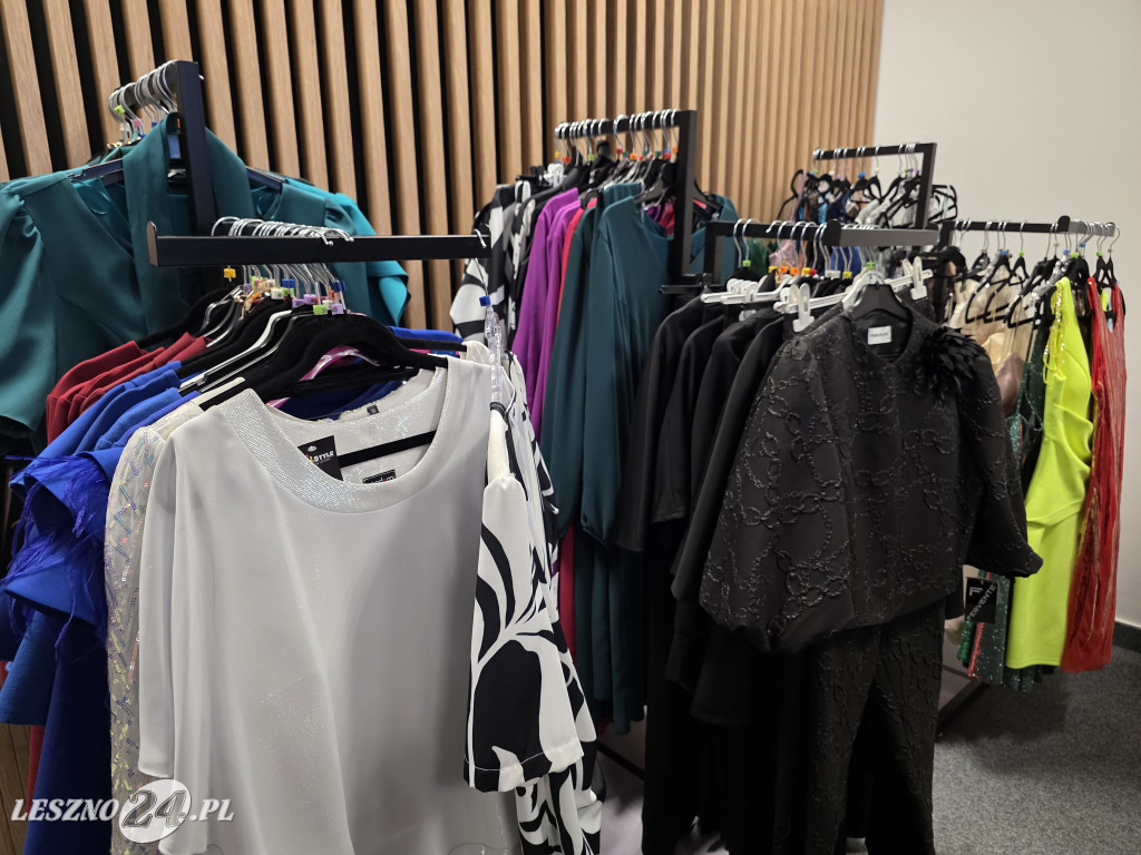Rok salonu sukienek AM Style w Lesznie