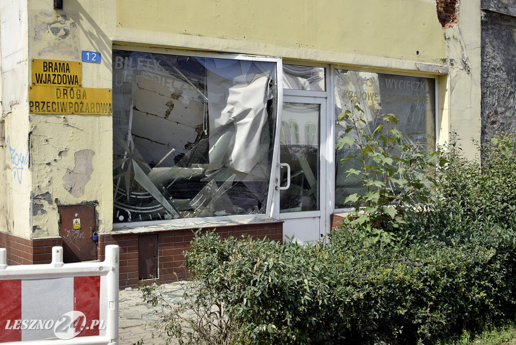 Rozbiórka kamienicy w centrum Leszna