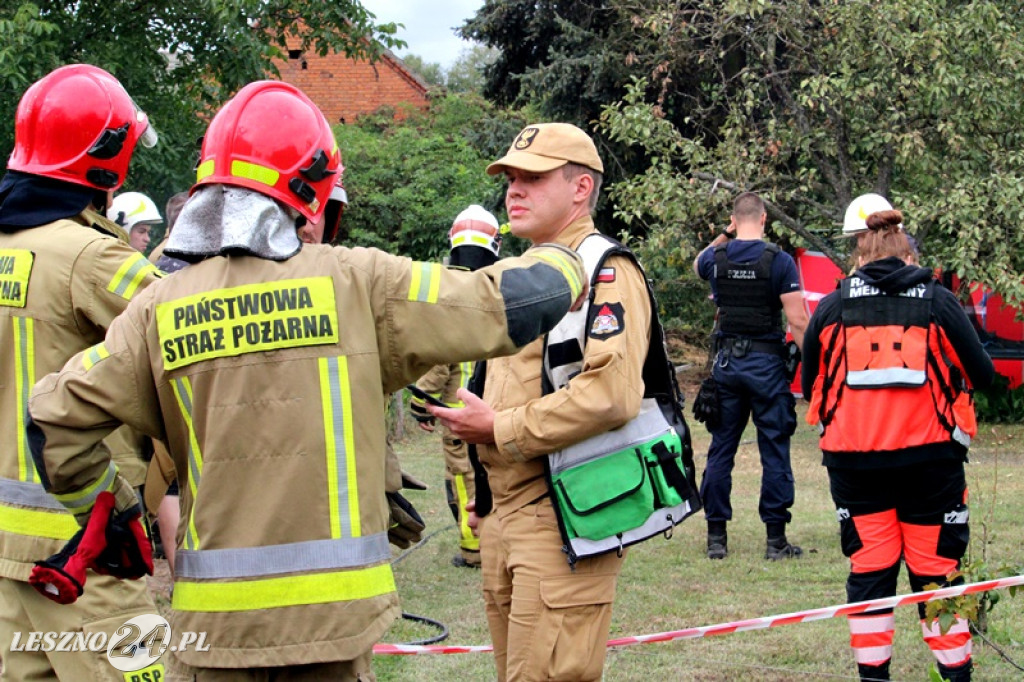 Awionetka spadła na ziemię, dwie osoby nie żyją