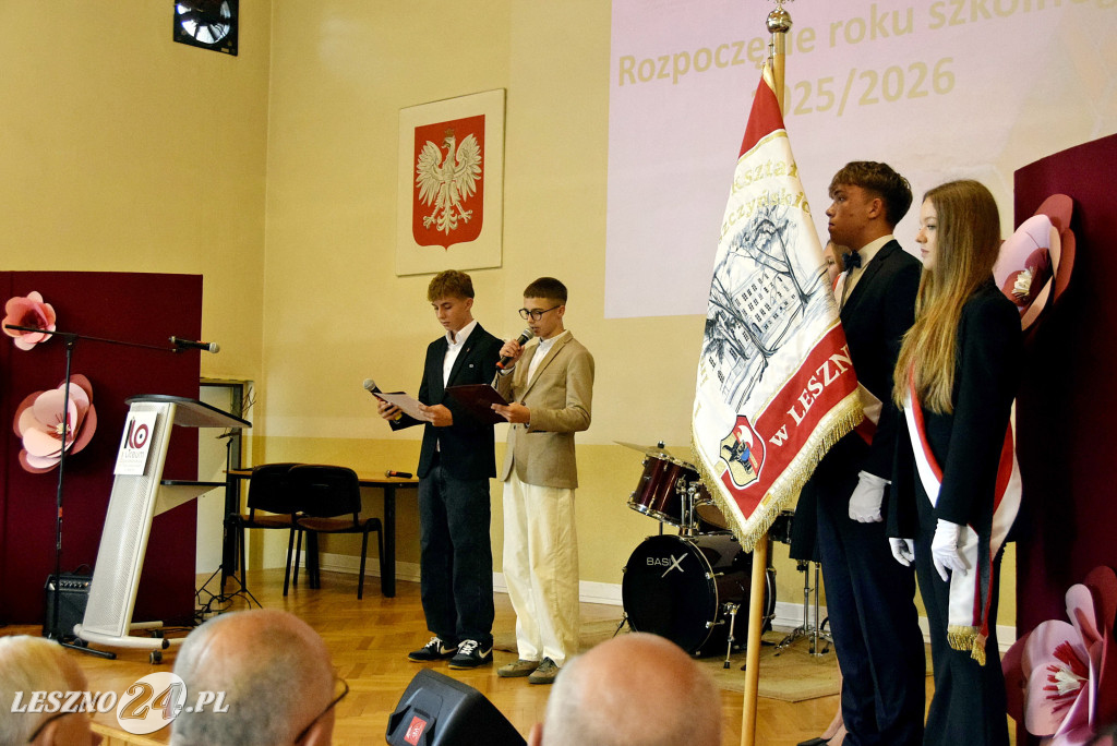 Przywitanie pierwszoklasistów w I LO w Lesznie