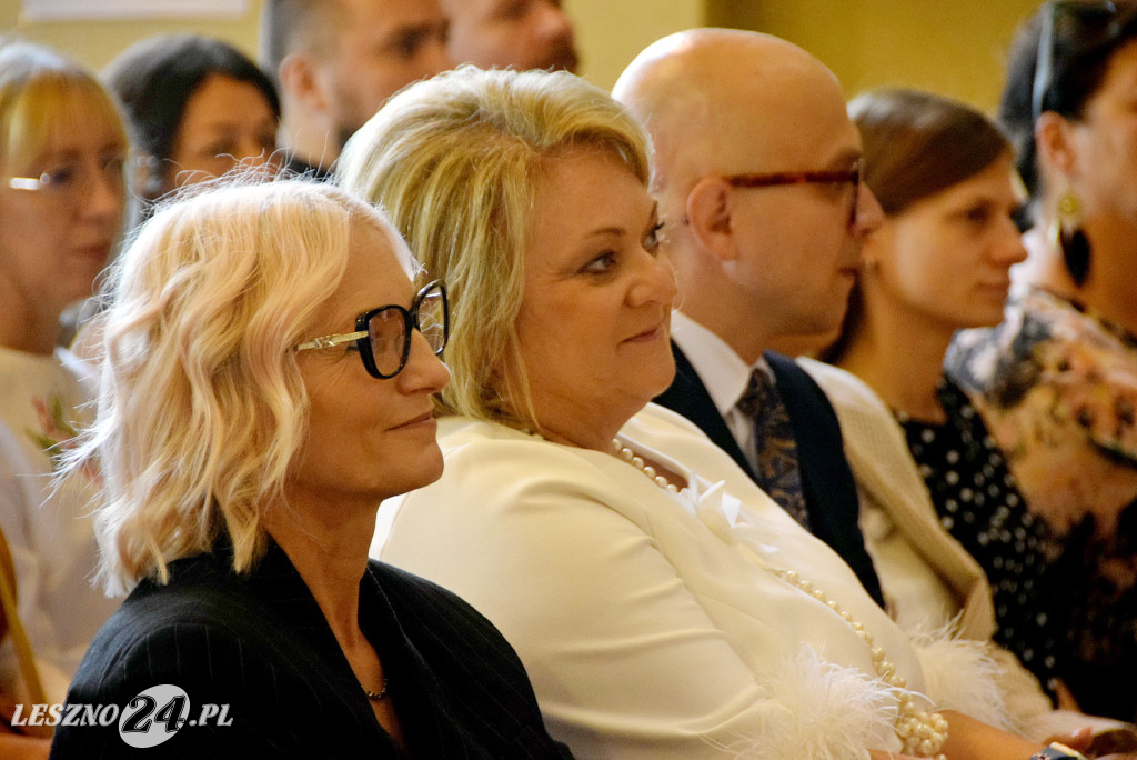 Przywitanie pierwszoklasistów w I LO w Lesznie