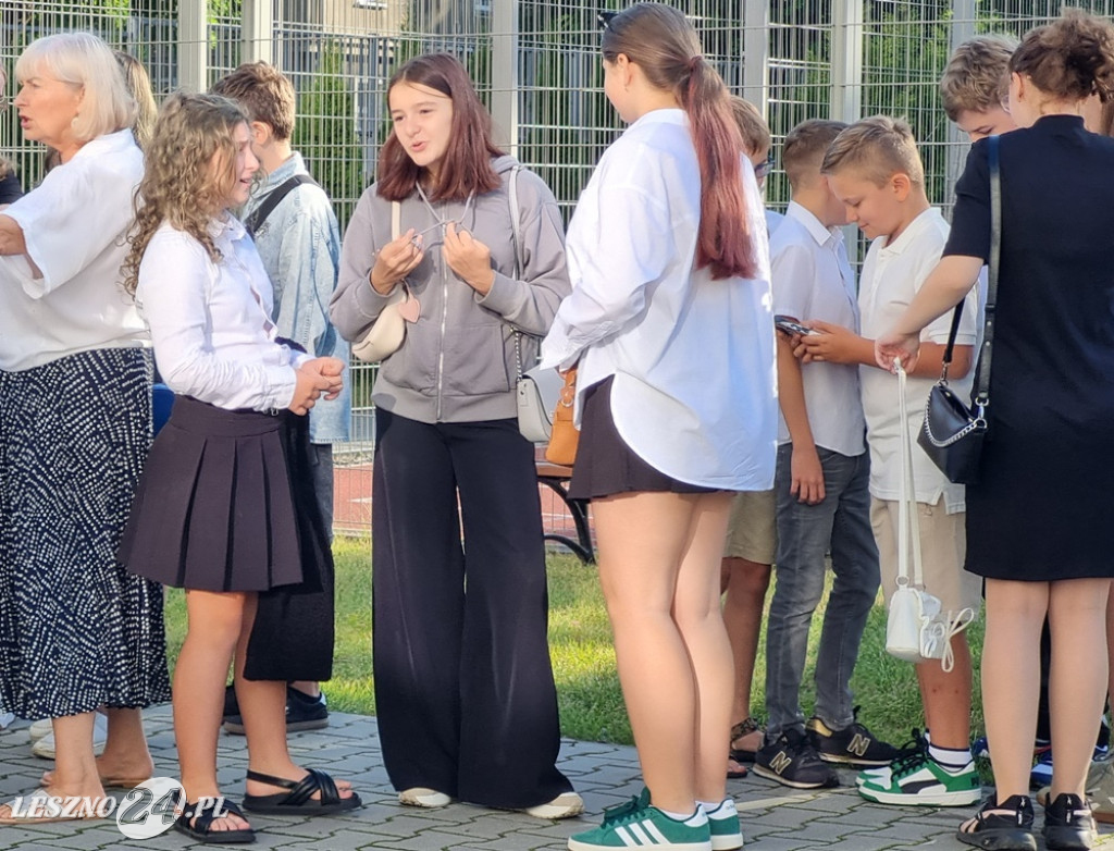Rozpoczęcie roku szkolnego w SP 3 w Lesznie