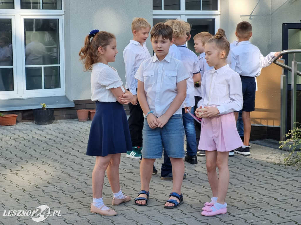 Rozpoczęcie roku szkolnego w SP 3 w Lesznie