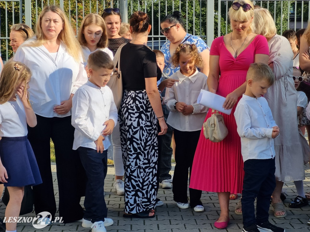 Rozpoczęcie roku szkolnego w SP 3 w Lesznie