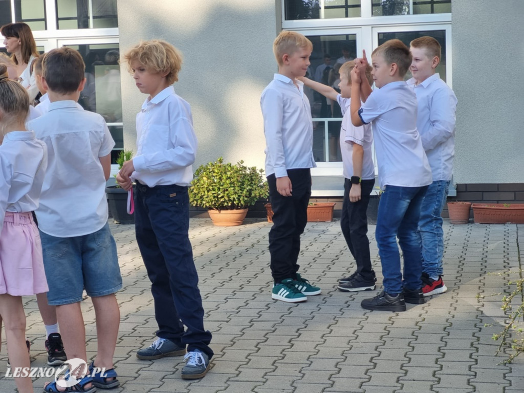 Rozpoczęcie roku szkolnego w SP 3 w Lesznie