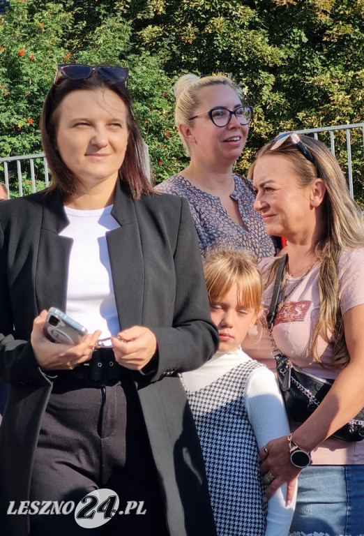 Rozpoczęcie roku szkolnego w SP 3 w Lesznie