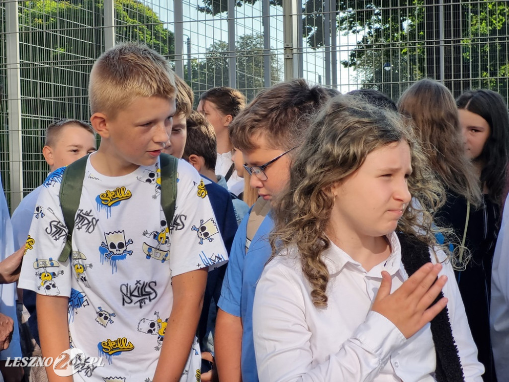Rozpoczęcie roku szkolnego w SP 3 w Lesznie