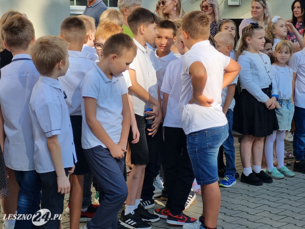 Rozpoczęcie roku szkolnego w SP 3 w Lesznie