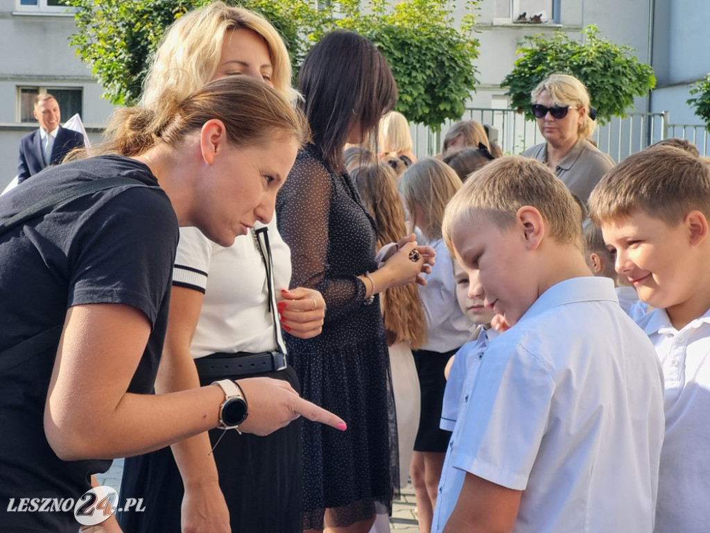 Rozpoczęcie roku szkolnego w SP 3 w Lesznie