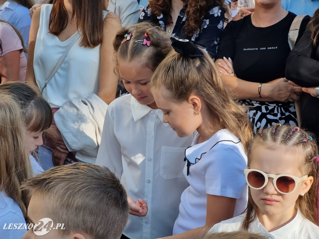 Rozpoczęcie roku szkolnego w SP 3 w Lesznie