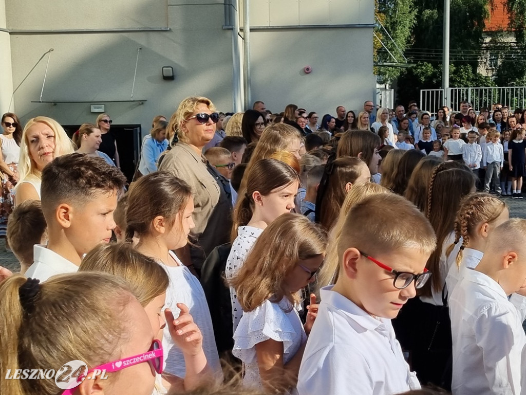 Rozpoczęcie roku szkolnego w SP 3 w Lesznie