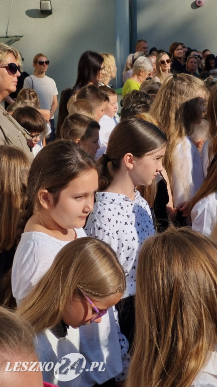 Rozpoczęcie roku szkolnego w SP 3 w Lesznie