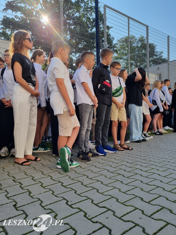 Rozpoczęcie roku szkolnego w SP 3 w Lesznie