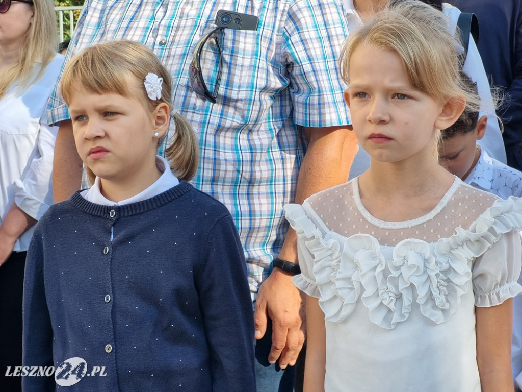 Rozpoczęcie roku szkolnego w SP 3 w Lesznie