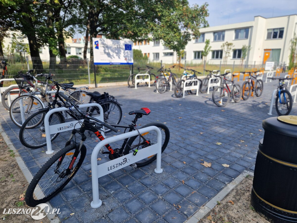 Nowy parking rowerowy w Lesznie