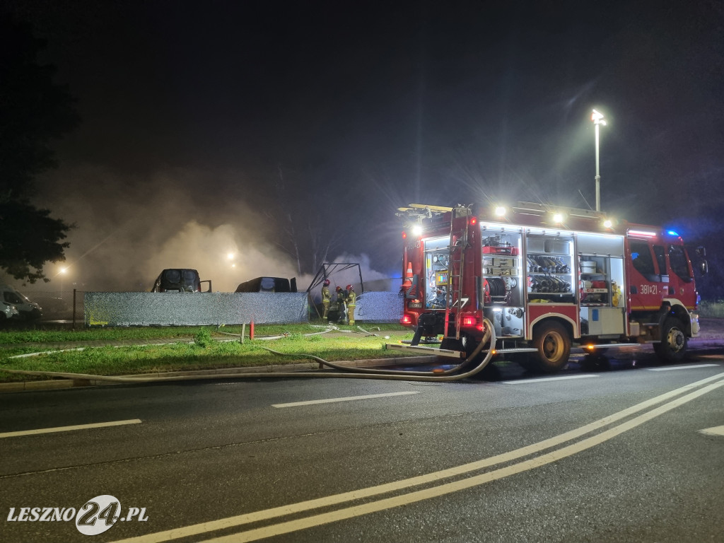 Pożar busów przy ul. Usługowej