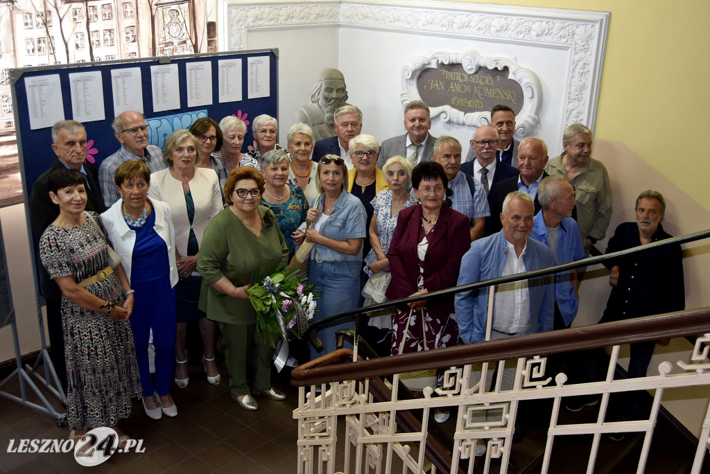 Absolwenci Ekonomika wspominają młodość