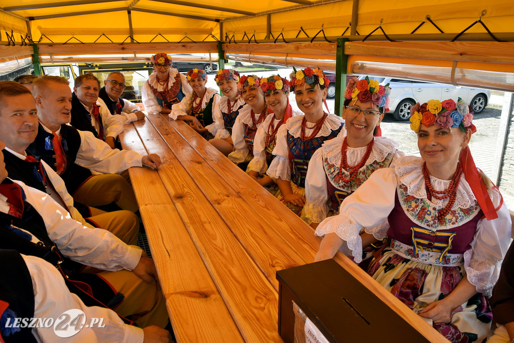 Dożynki dawno, dawno temu na wsi