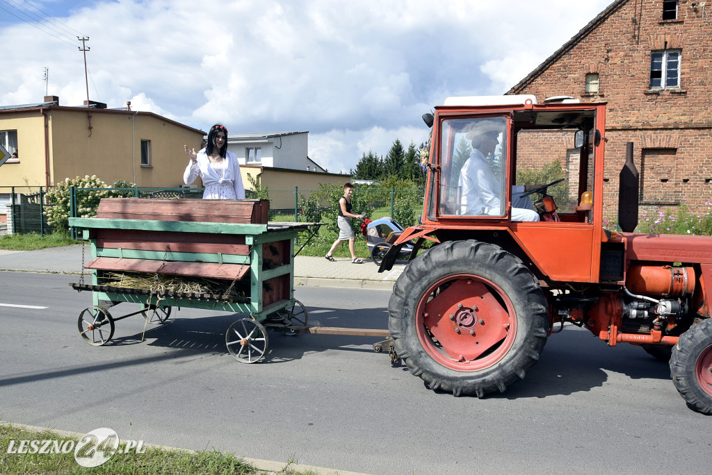 Dożynki dawno, dawno temu na wsi