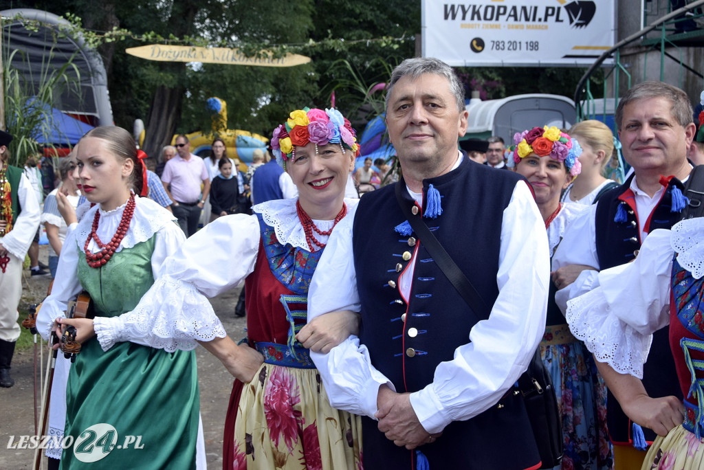 Dożynki dawno, dawno temu na wsi