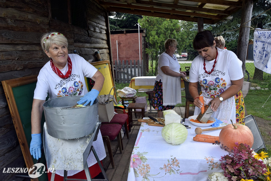 Dożynki dawno, dawno temu na wsi