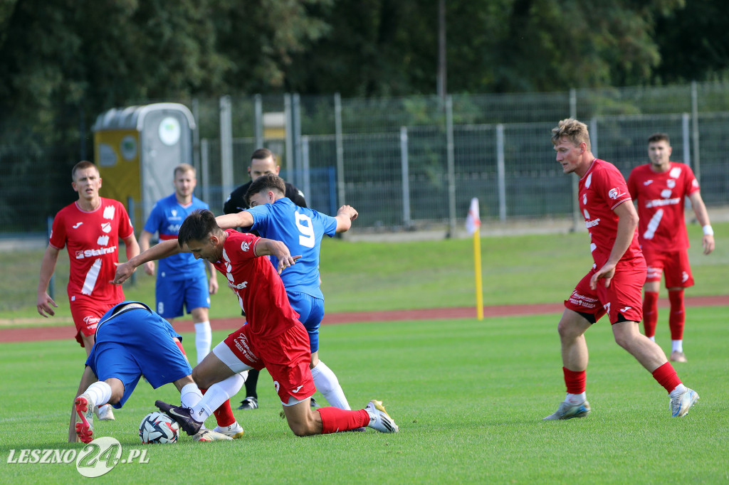 Piłkarskie derby w Lesznie