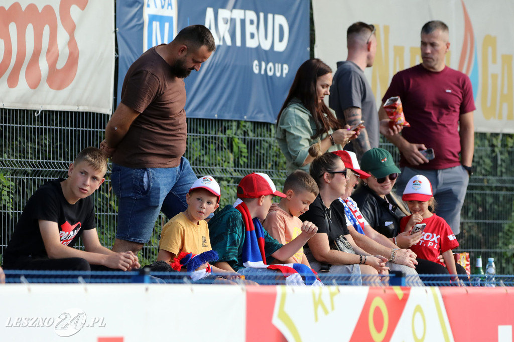 Piłkarskie derby w Lesznie