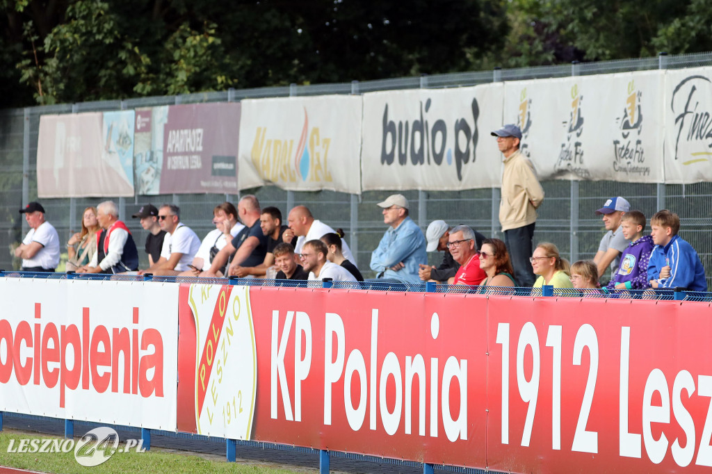 Piłkarskie derby w Lesznie