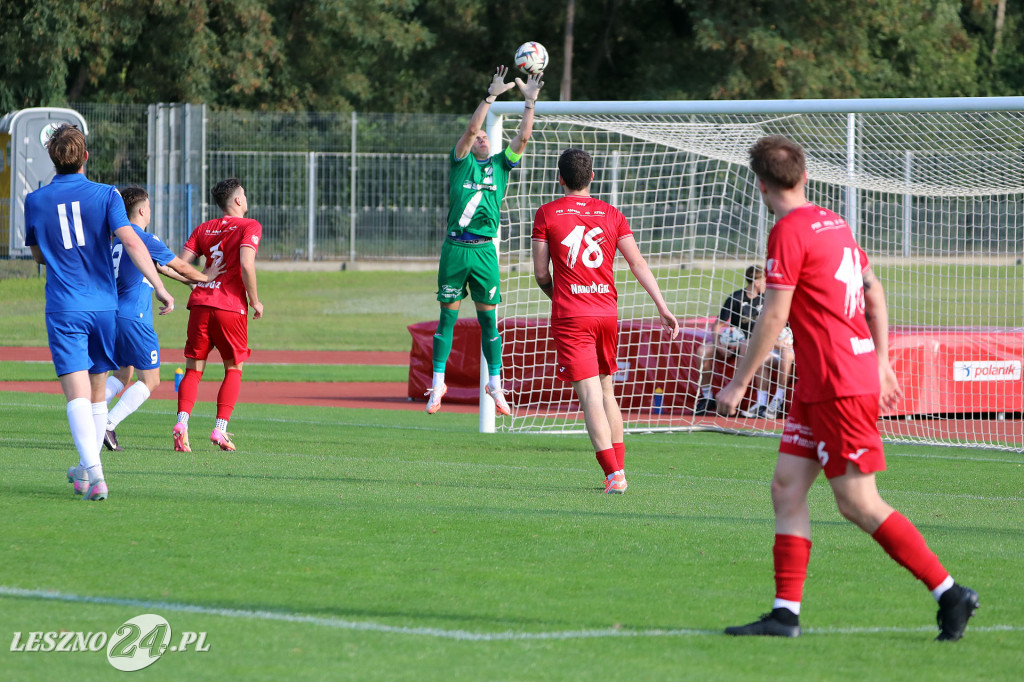 Piłkarskie derby w Lesznie