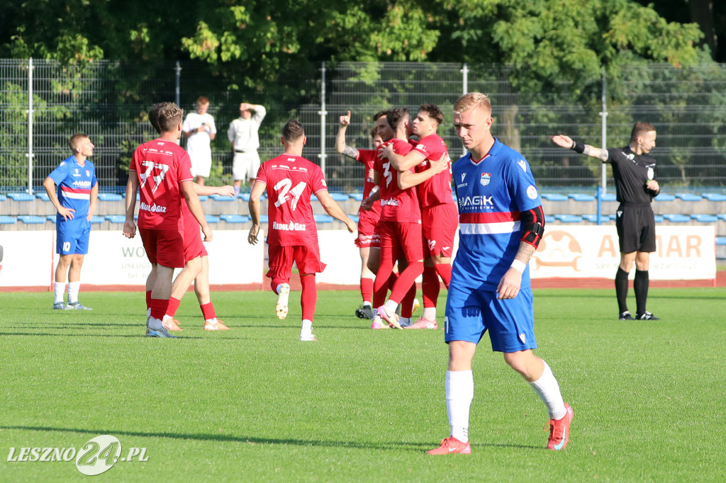 Piłkarskie derby w Lesznie