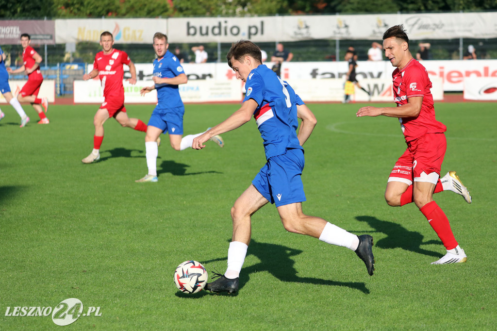 Piłkarskie derby w Lesznie