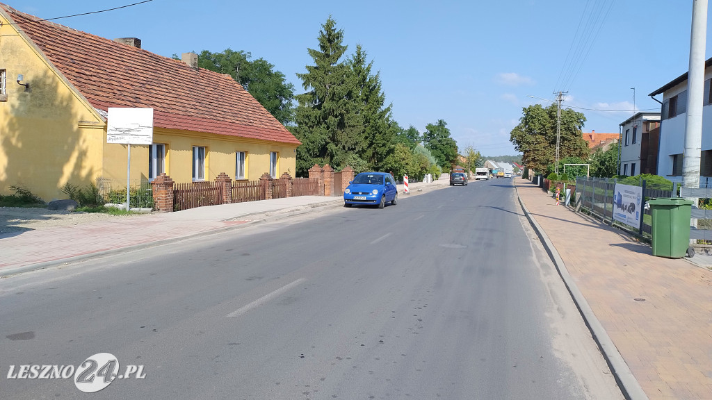 Nowe chodniki i stary problem w Świerczynie