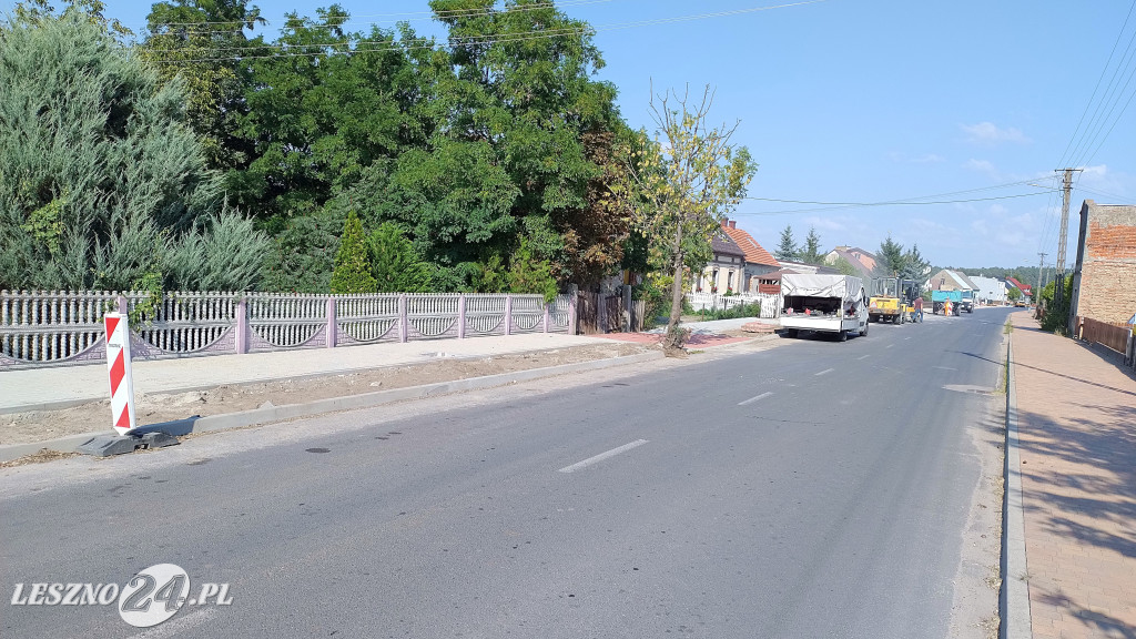 Nowe chodniki i stary problem w Świerczynie