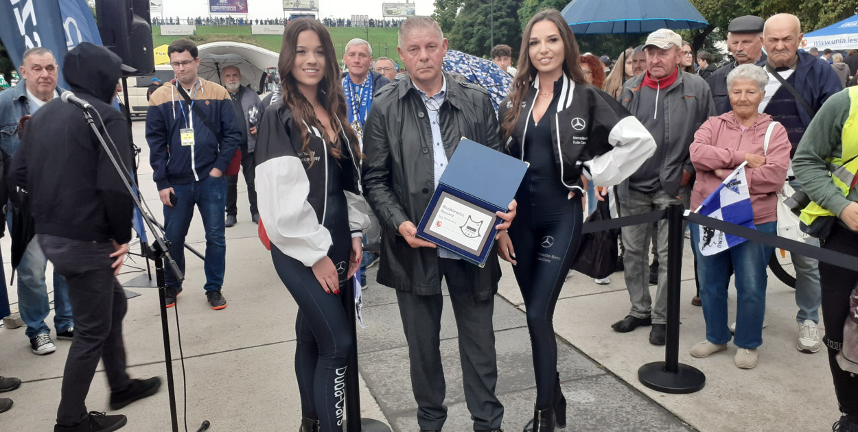 Nowe tablice w Alei Gwiazd Żużla