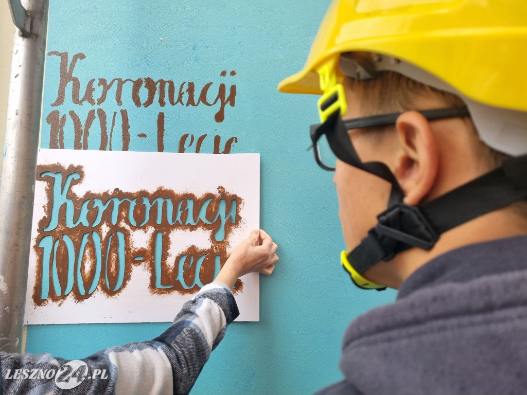 Mural przy ul. Wróblewskiego w Lesznie