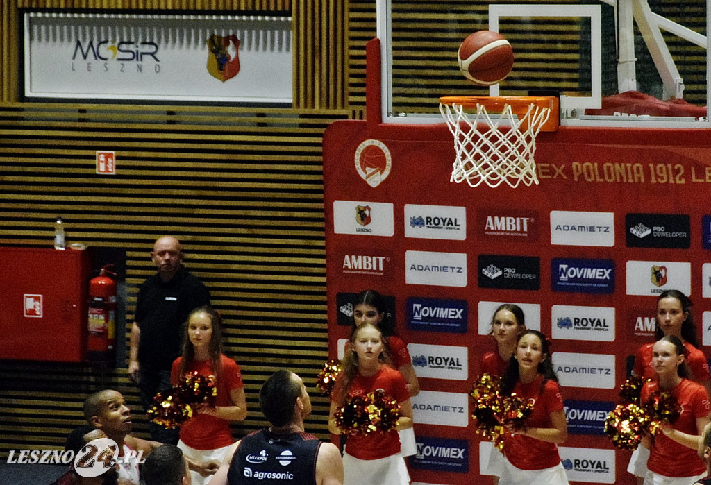 Inauguracja koszykarskiego sezonu w Trapezie