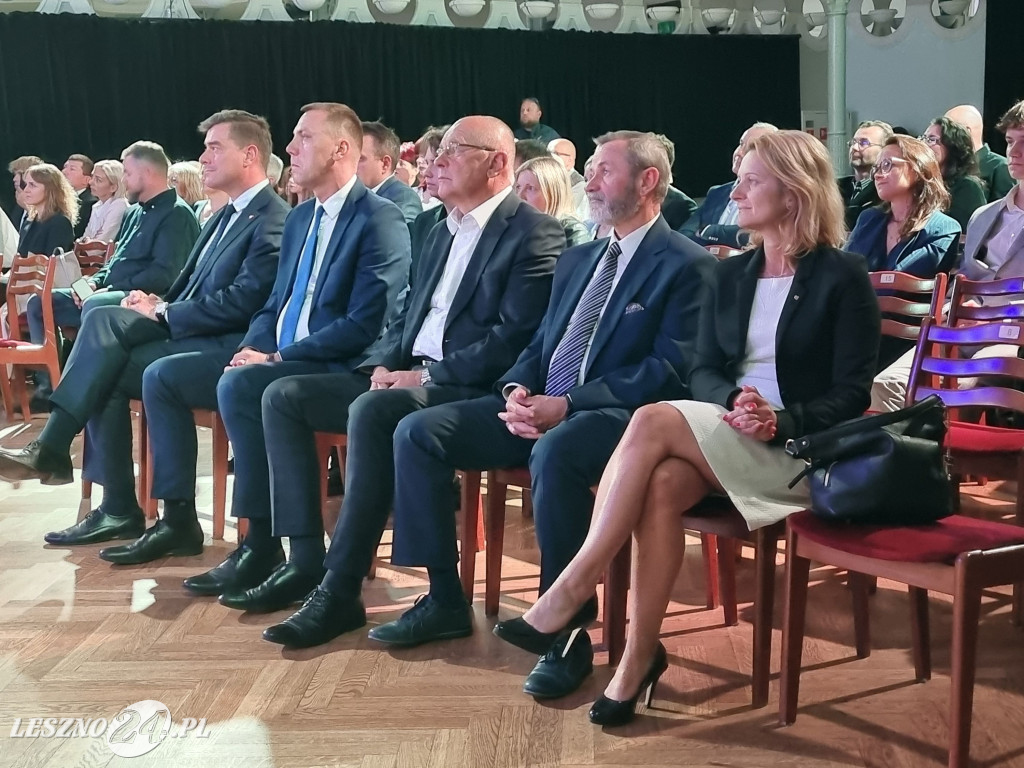 Wręczenie Leszczyńskich Laurów Oświaty