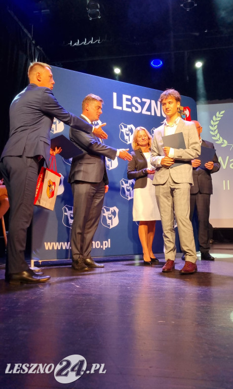 Wręczenie Leszczyńskich Laurów Oświaty