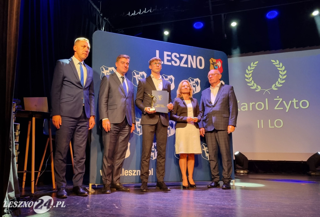 Wręczenie Leszczyńskich Laurów Oświaty