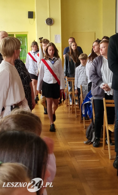 Pasowanie w Szkole Podstawowej nr 2 w Lesznie