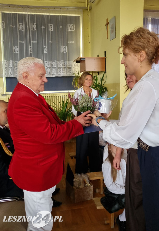 Pasowanie w Szkole Podstawowej nr 2 w Lesznie