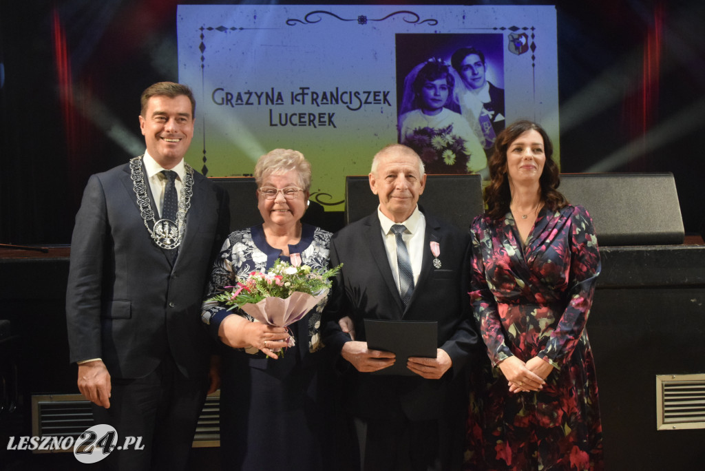 Prezydent wręczył medale małżeńskim jubilatom