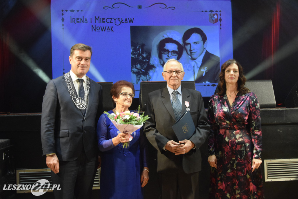 Prezydent wręczył medale małżeńskim jubilatom