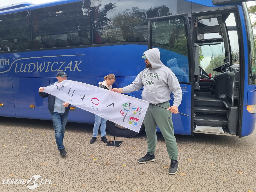 Chór Novum w drodze na festiwal w Ochrydzie