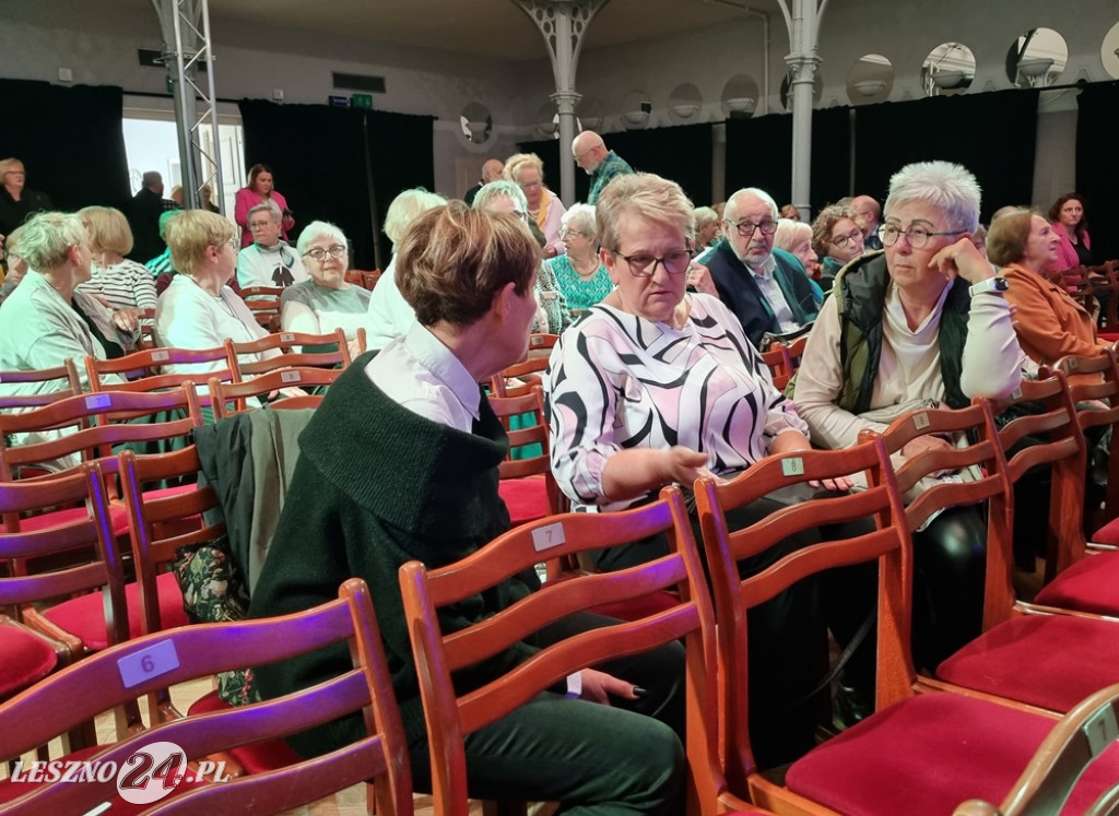 UTW w Lesznie - inauguracja roku akademickiego 2025
