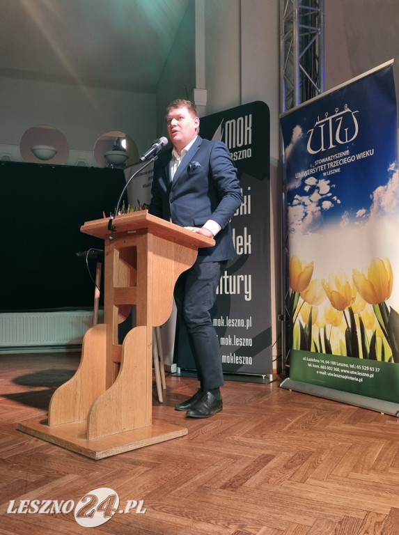 UTW w Lesznie - inauguracja roku akademickiego 2025